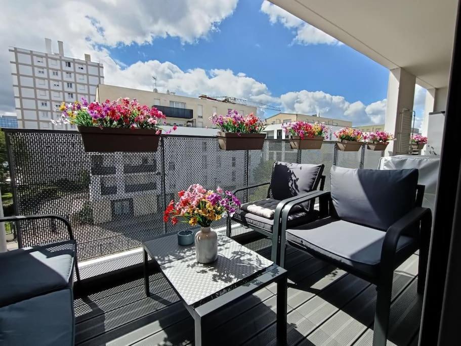 Appartement 4 Pieces - La Rose Des Yvelines - Classe 3 Etoiles تراب المظهر الخارجي الصورة