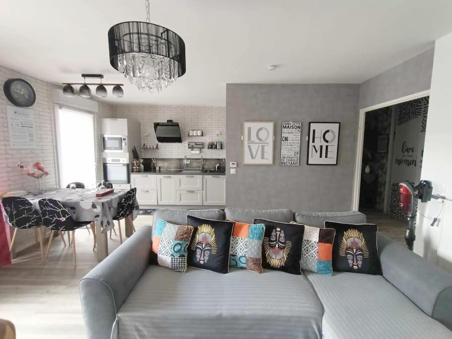 Appartement 4 Pieces - La Rose Des Yvelines - Classe 3 Etoiles تراب المظهر الخارجي الصورة